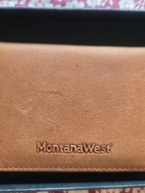 Montana West Leather Business Card Holder Bifold Men's Wallet - Brown